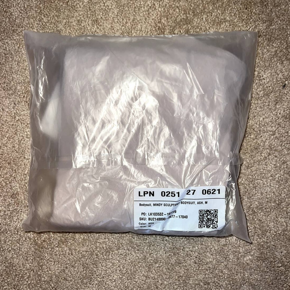 New Fabletics Mindy Sculptknit Bodysuit Ash size M - Picture 3 of 7